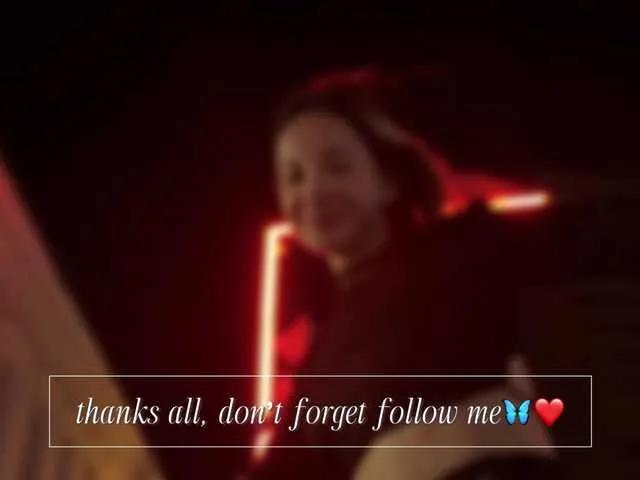 Try 20 years old emely1benz from BongaCams emely1benz from BongaCams