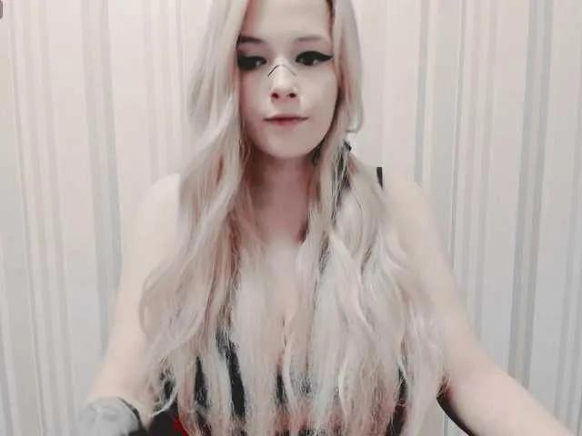 Slutty GeraBrown wants you to fuck her body now GeraBrown from BongaCams
