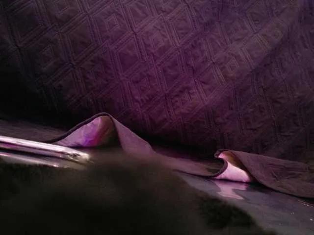 Sweet Midnightrose11 wants you to fuck her body now Midnightrose11 from BongaCams