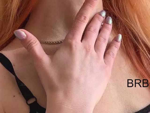 Sexy Na-izi wants you to fuck their body now Na-izi from BongaCams