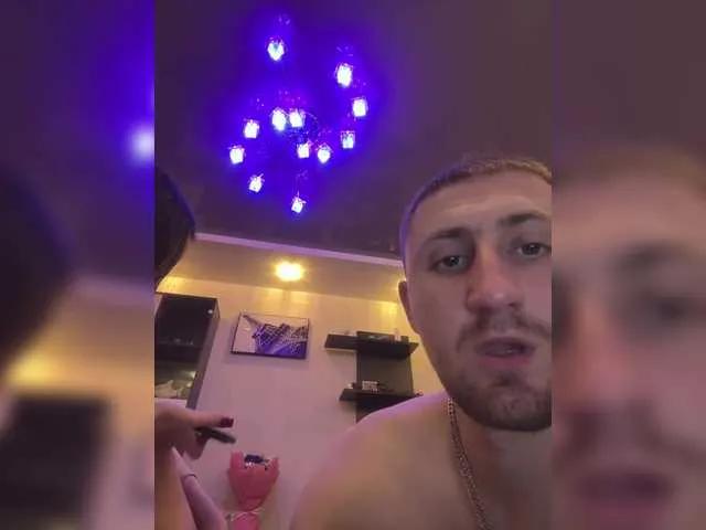 Discover naked model RexxaRose RexxaRose from BongaCams