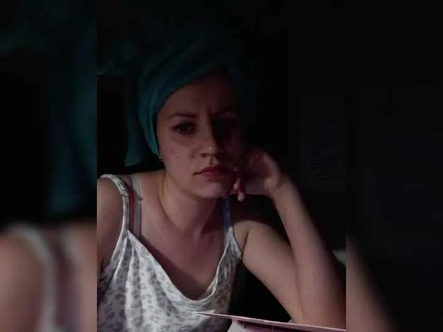 Cute St171 wants you to fuck her body now St171 from BongaCams