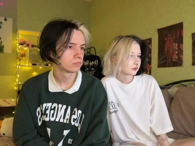 DiscoveryRareTwins, they want to masturbate for you VeryRareTwins from BongaCams