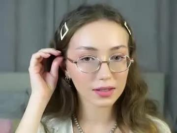 Discover slutty escort Loriamarzinske loriamarzinske from Chaturbate