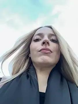 Discover StripChat's LoraaDoll LoraaDoll from StripChat