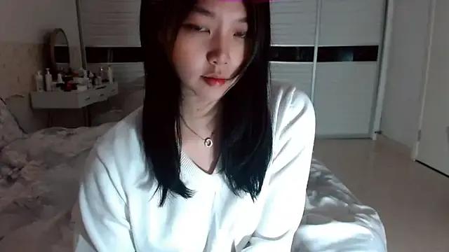 Cute Miu1_girl wants you to fuck her body now Miu1_girl from StripChat