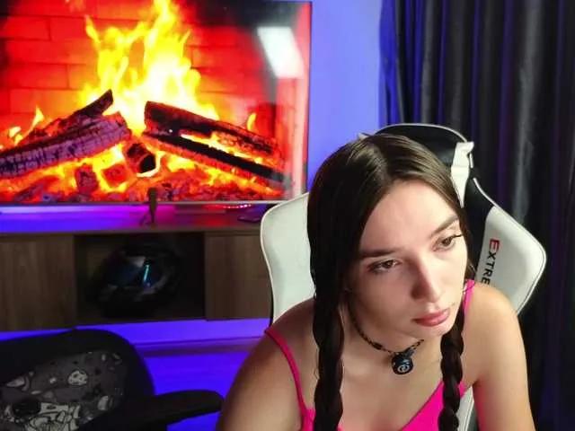 Try Laxyflaxy, she wants to masturbate for you laxyflaxy from BongaCams