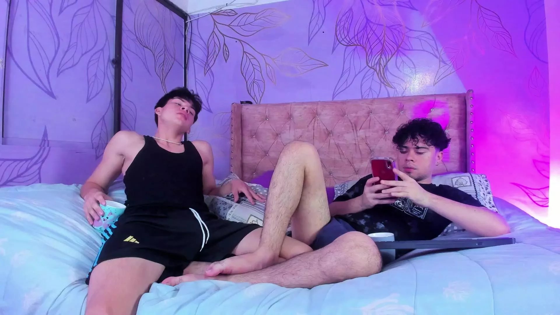 Offline Angel_boyy2 on Cam4