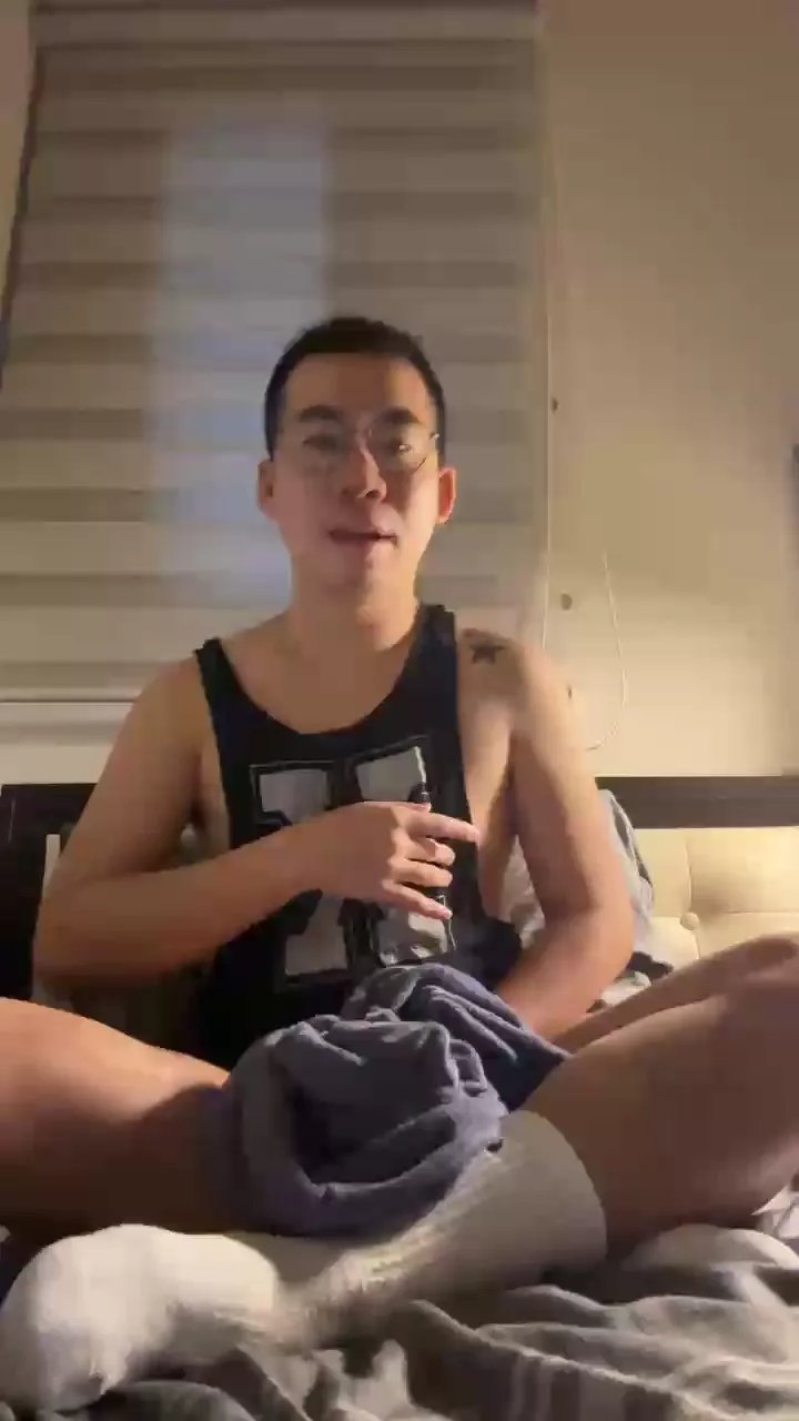 Offline boggytaiwan on Cam4