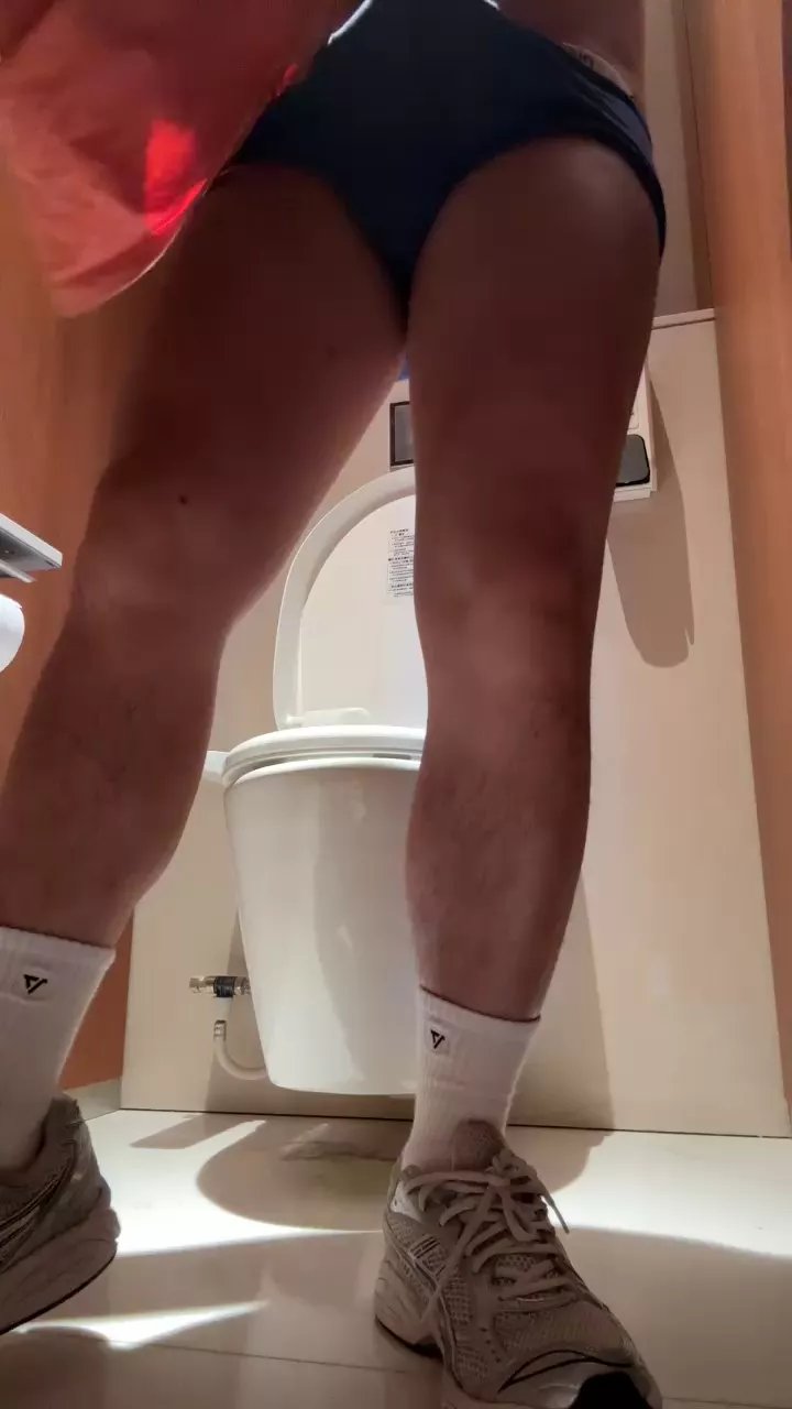 Offline boggytaiwan on Cam4