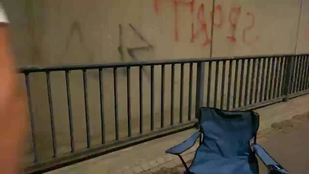 Offline darksecret_Lar on Cam4