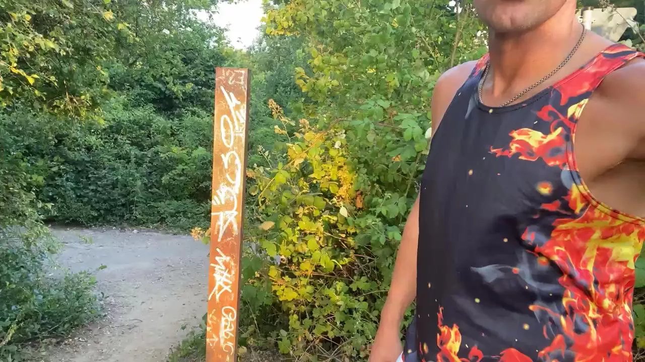 Offline darksecret_Lar on Cam4