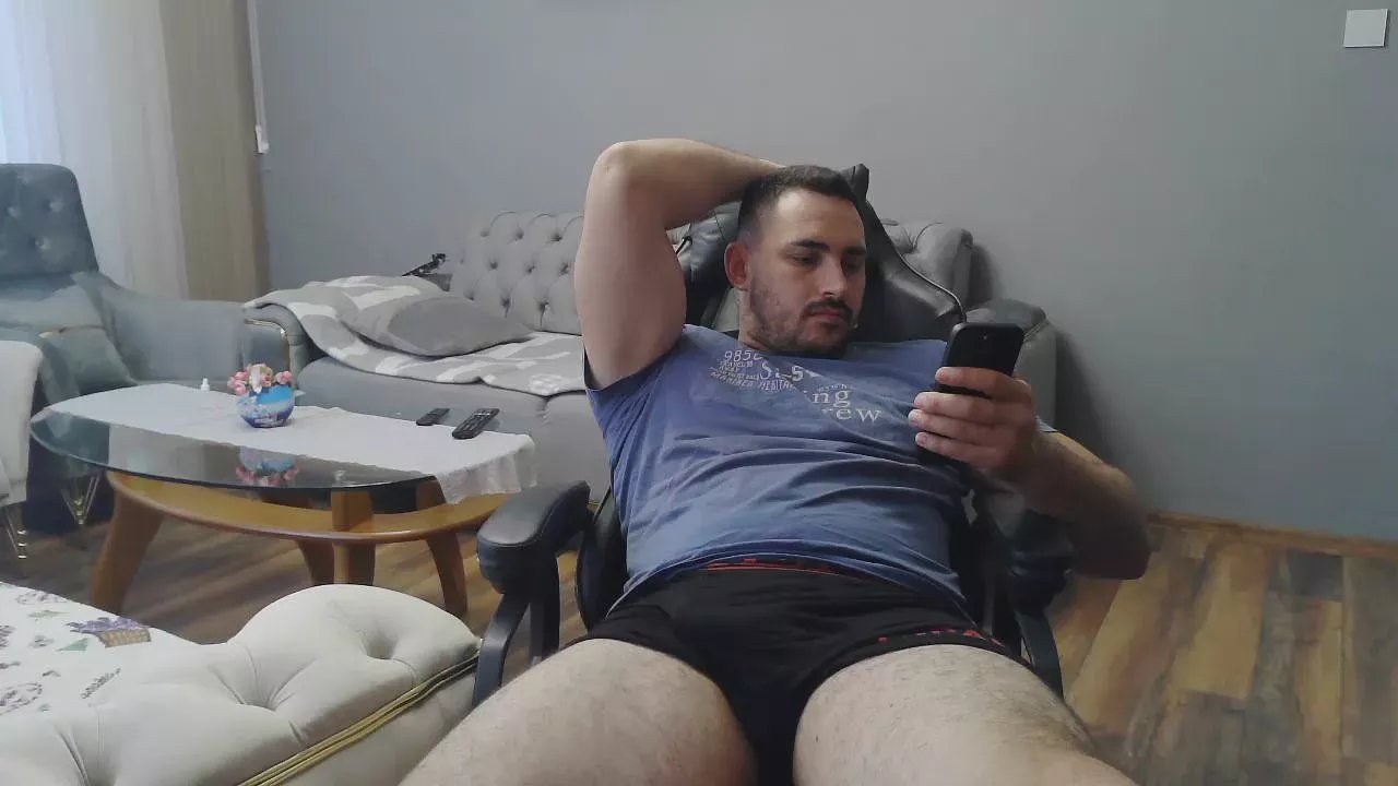 Offline djmute_33 on Cam4