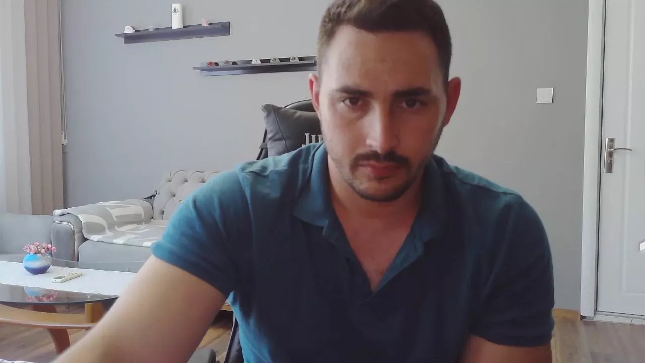 Offline djmute_33 on Cam4