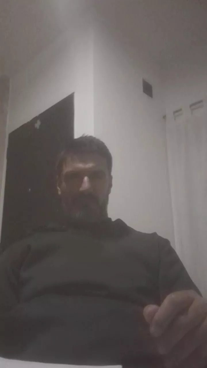 Offline fernando3376 on Cam4