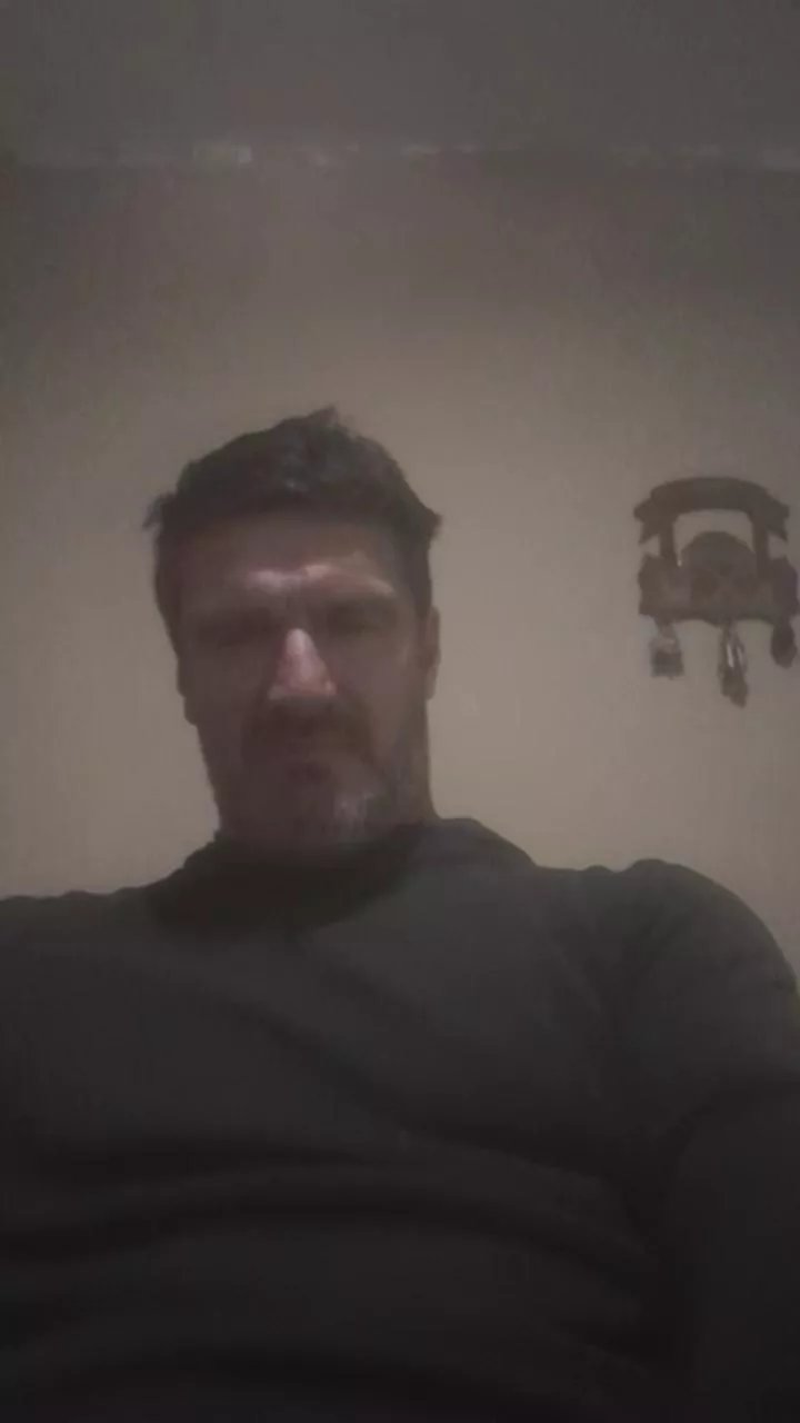 Offline fernando3376 on Cam4