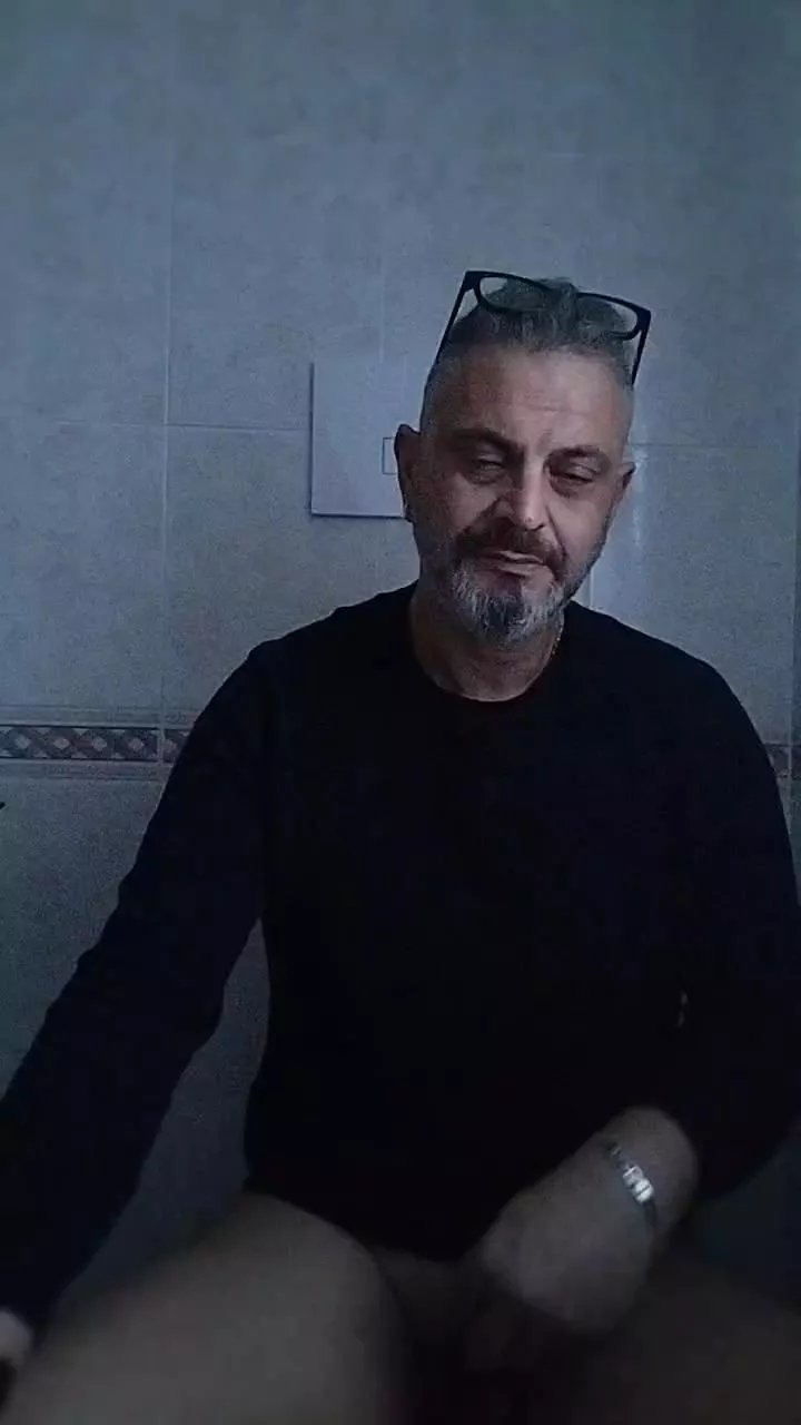 Offline franco__747 on Cam4