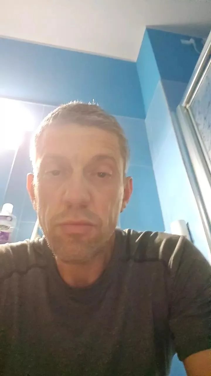 Offline gior60 on Cam4