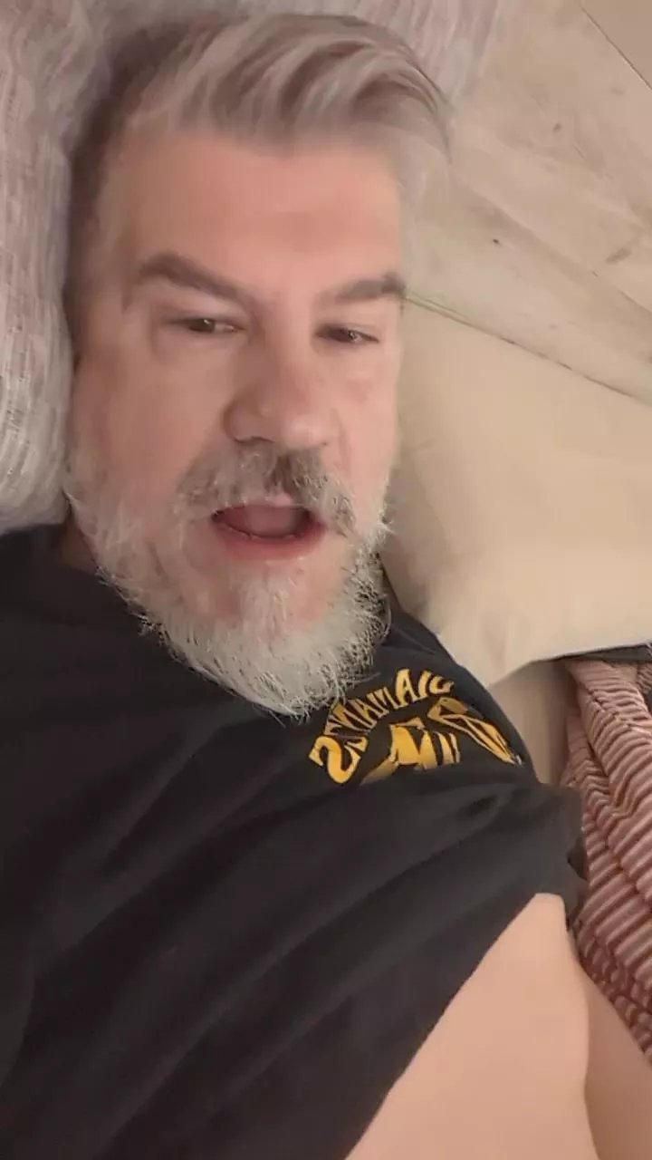 Offline gironafun on Cam4