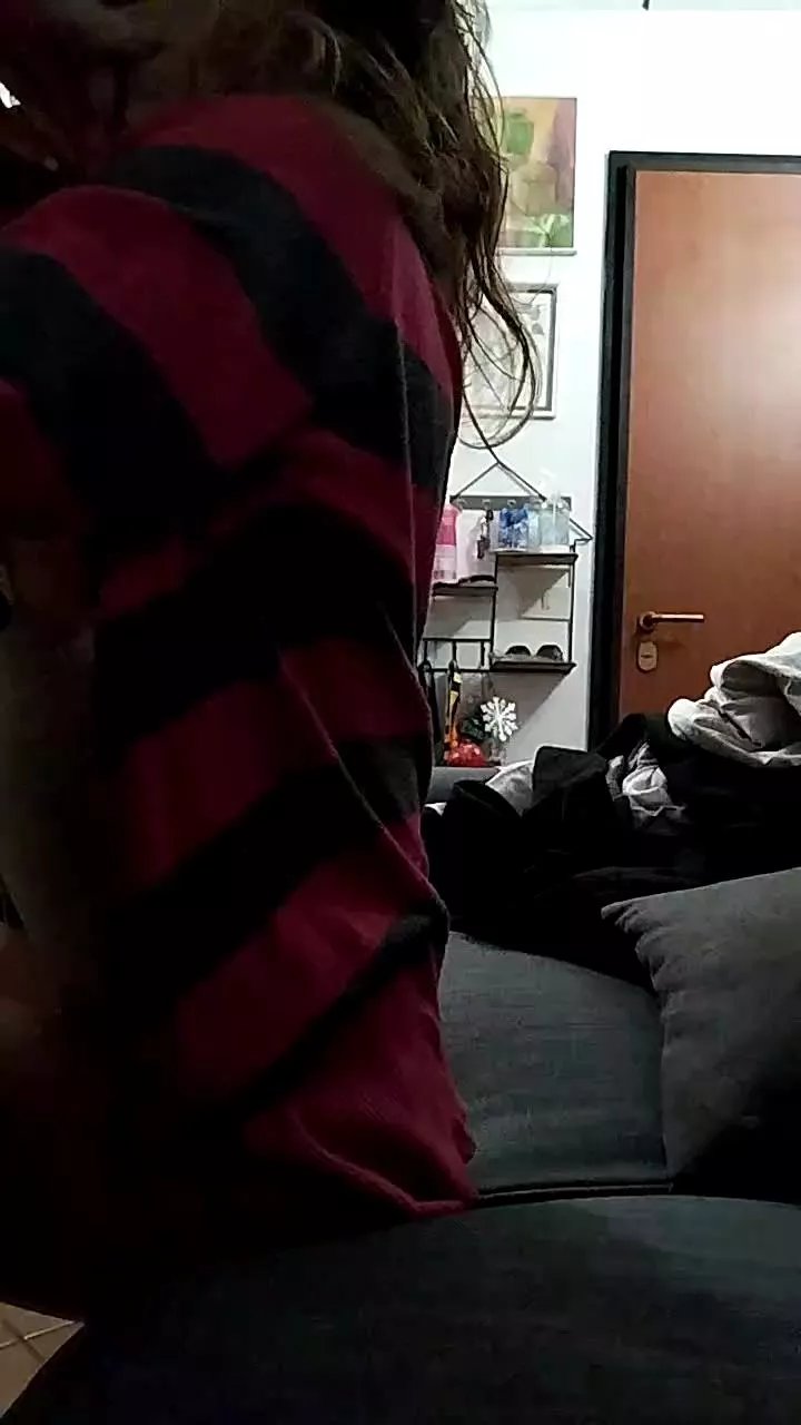 Offline H0t_d1rty on Cam4