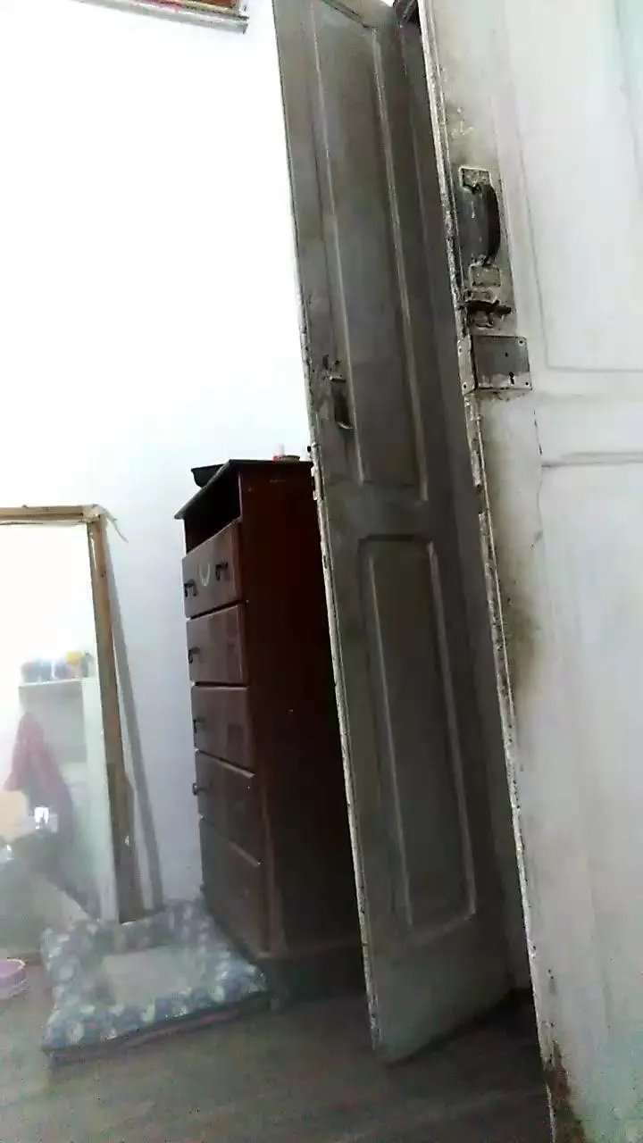 Offline Julioassis on Cam4