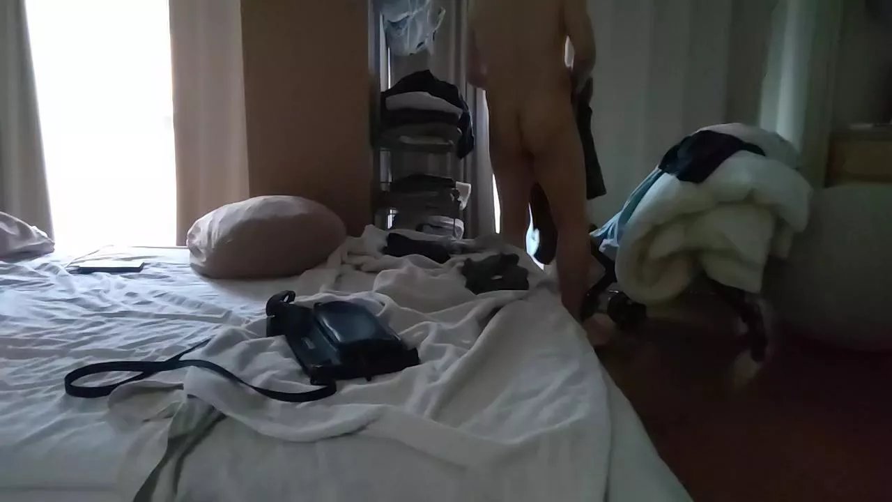 Offline kazu_eternal39y on Cam4