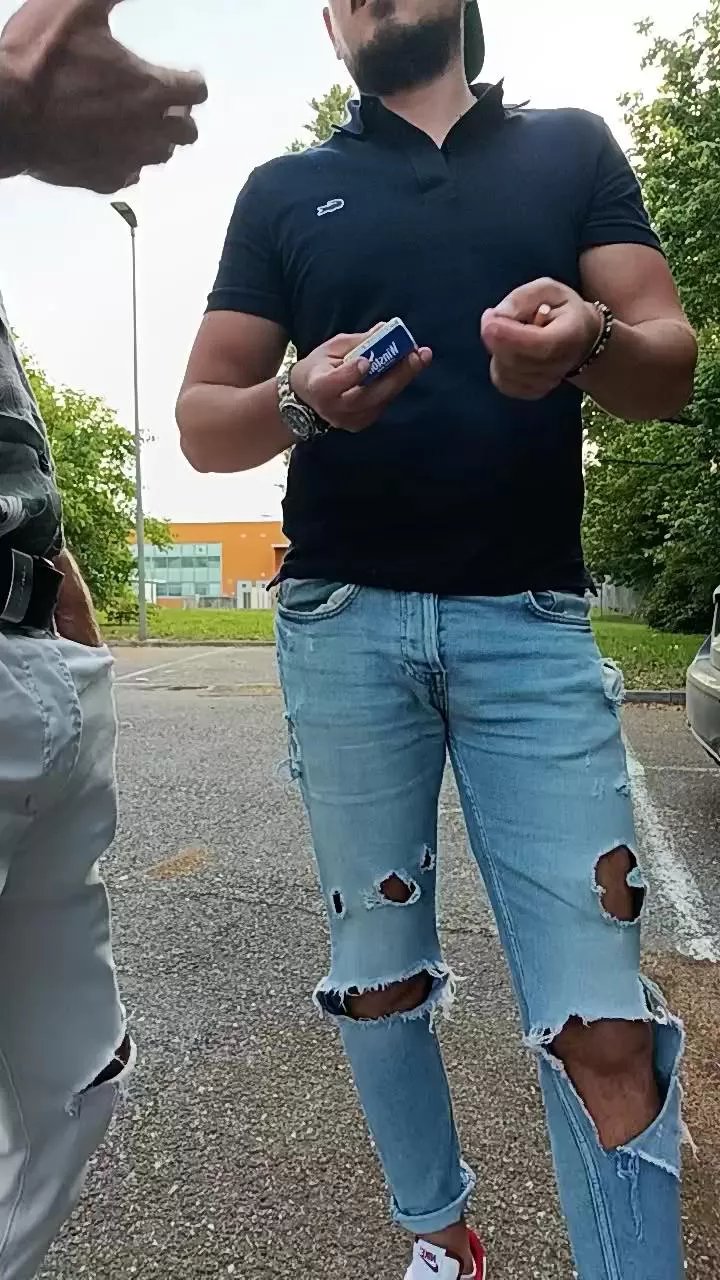 Offline Legolar on Cam4