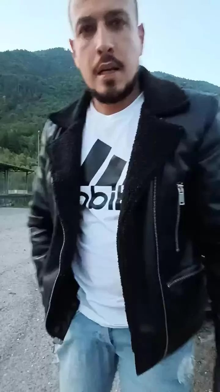 Offline Legolar on Cam4