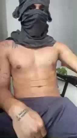 Offline Luannovin25 on Cam4