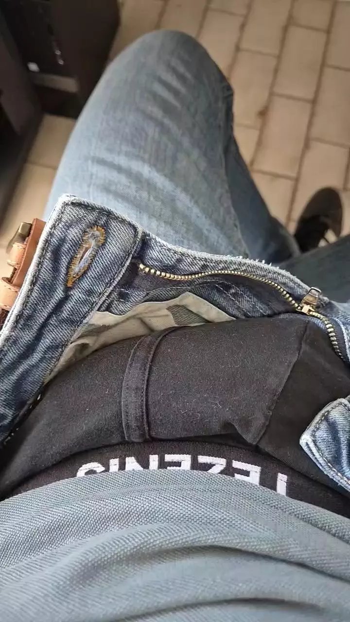 Offline luky26 on Cam4