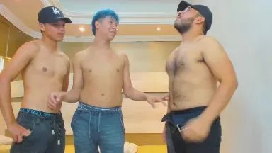 Offline Milky_Boyss on Cam4