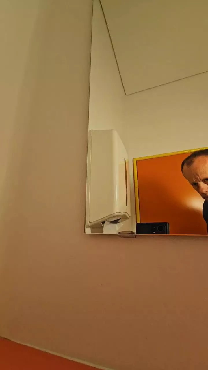 Offline Nsj81 on Cam4