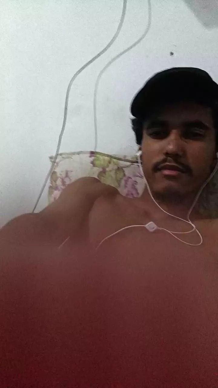 Offline Phxchp on Cam4