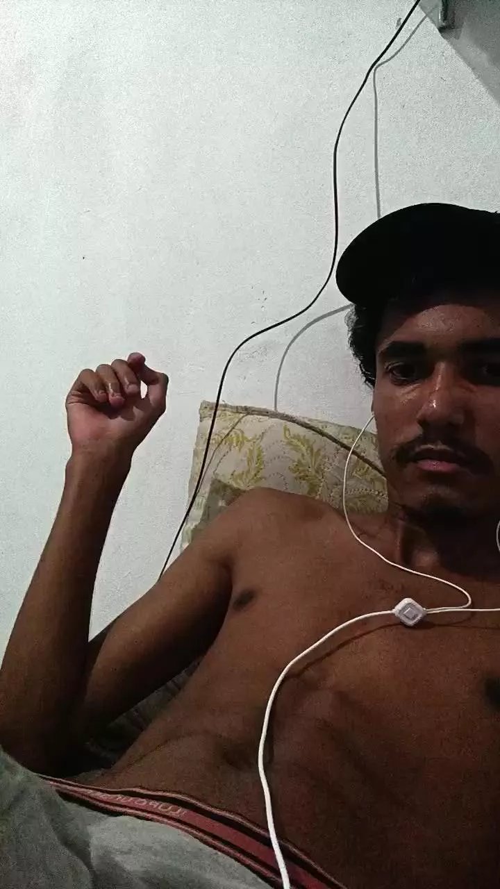 Offline Phxchp on Cam4