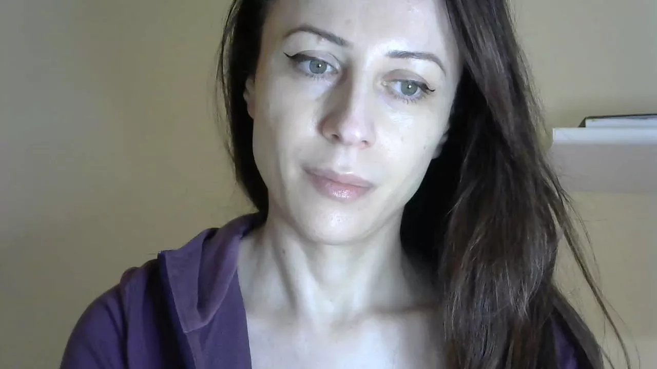 Offline poisongirl1 on Cam4