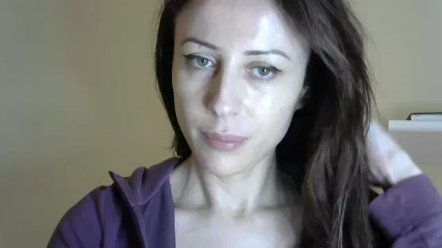 Offline poisongirl1 on Cam4