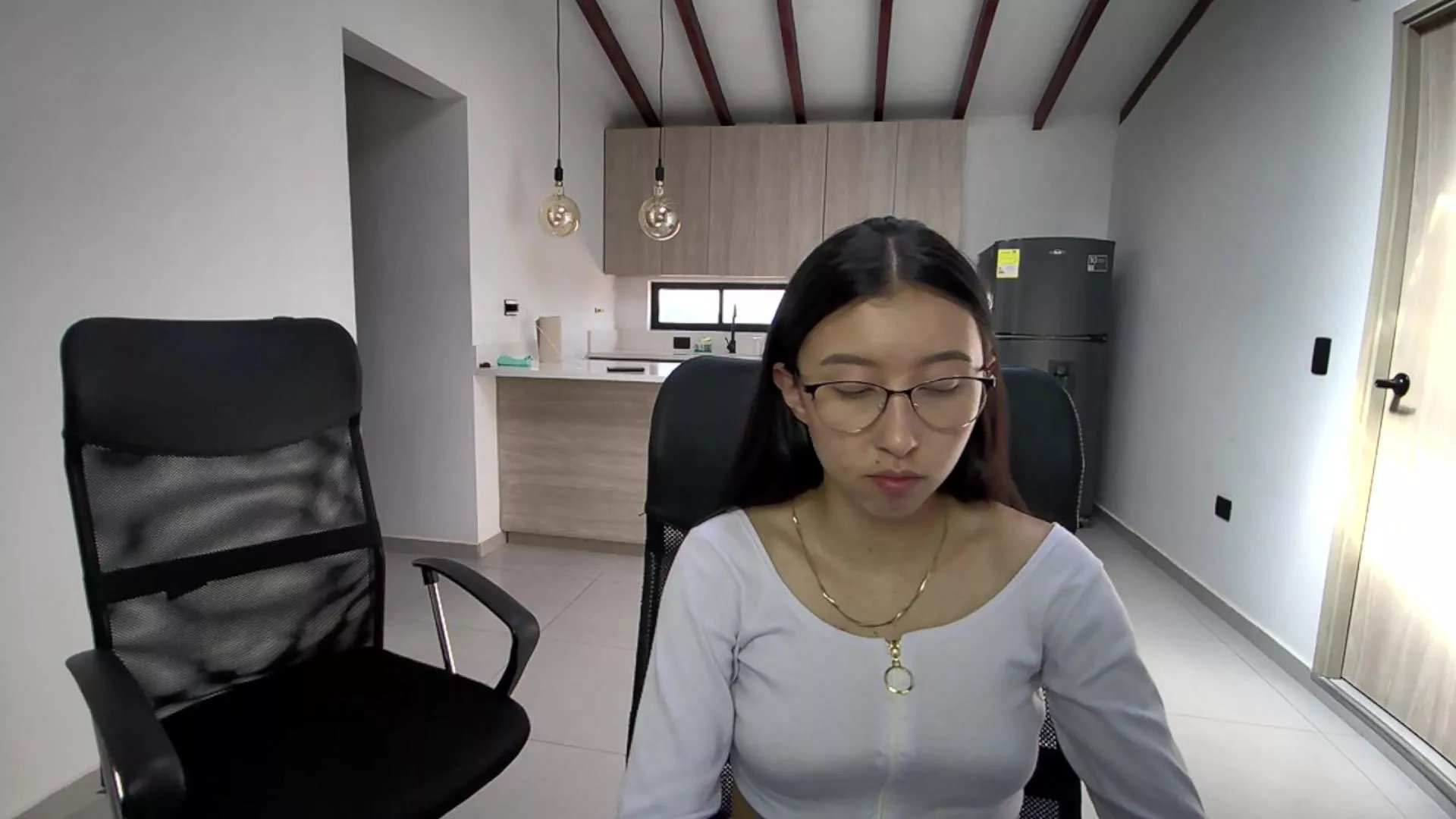 Offline RoseandViktor23 on Cam4