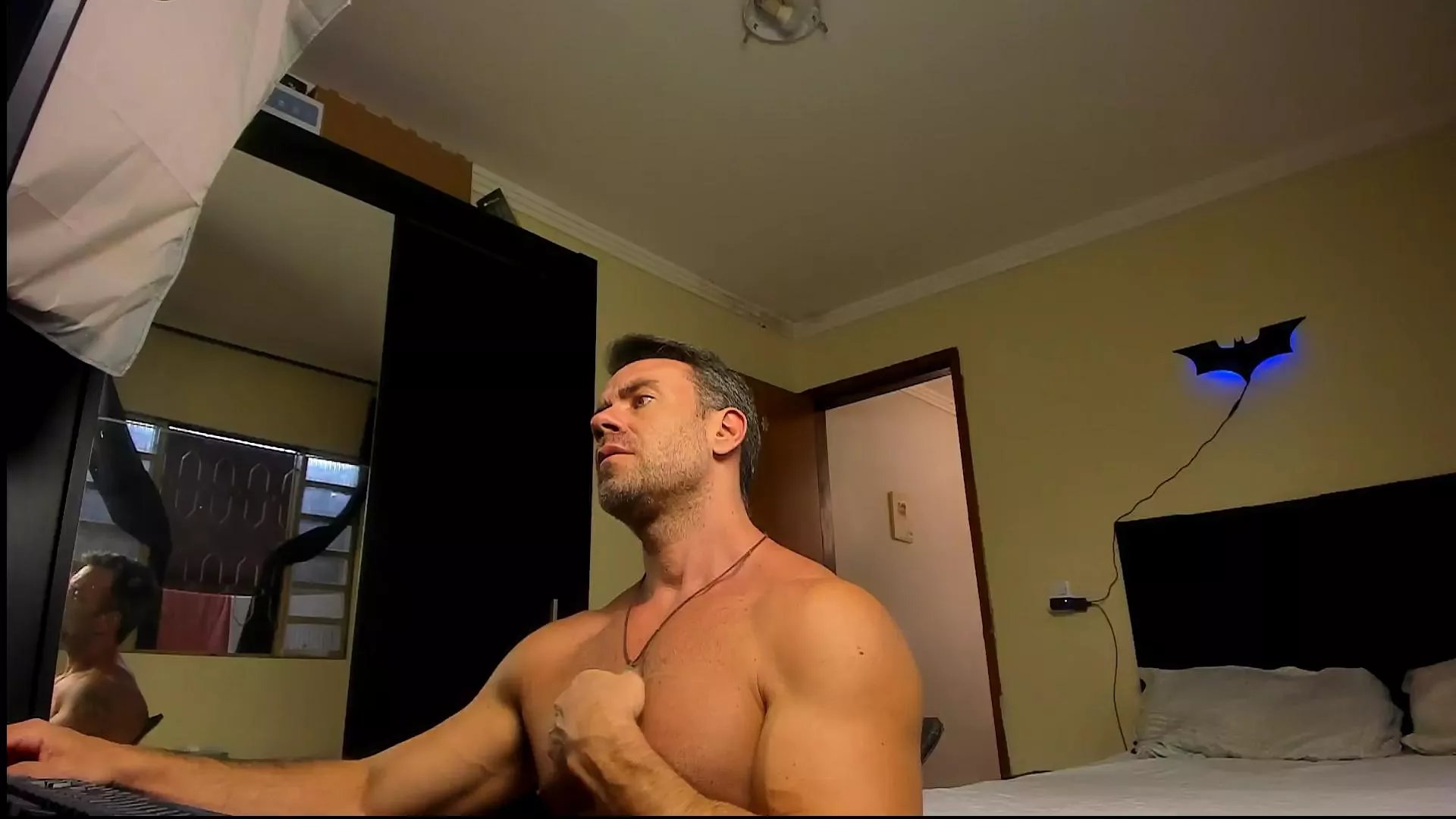 Offline sexyflightz on Cam4