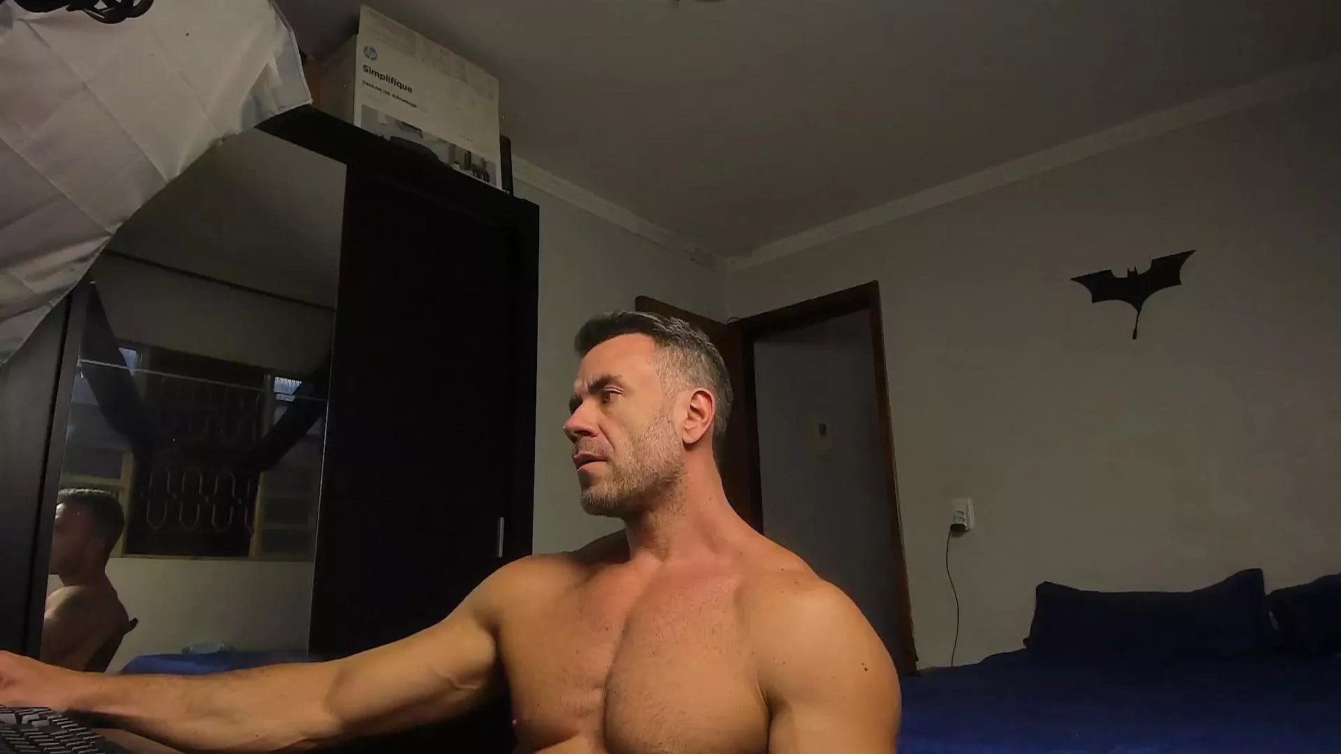 Offline sexyflightz on Cam4