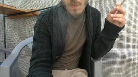 Offline short_and_cute on Cam4