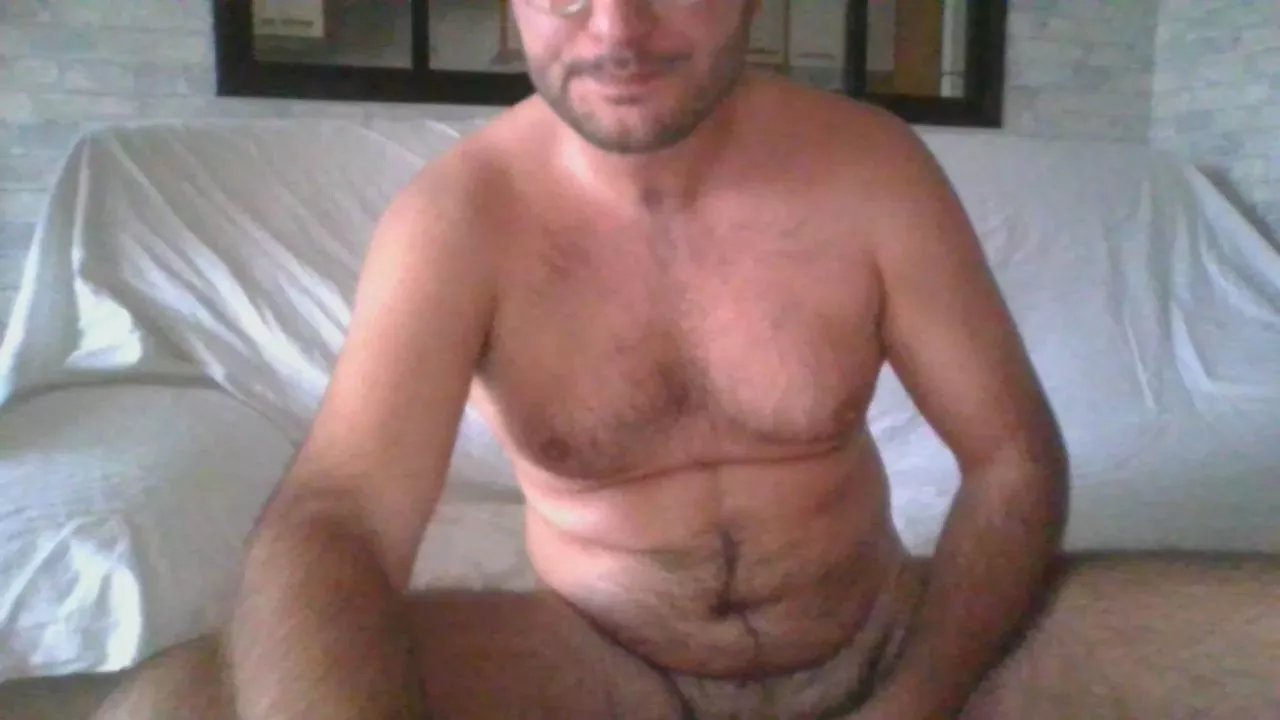 Offline sluttypig59 on Cam4