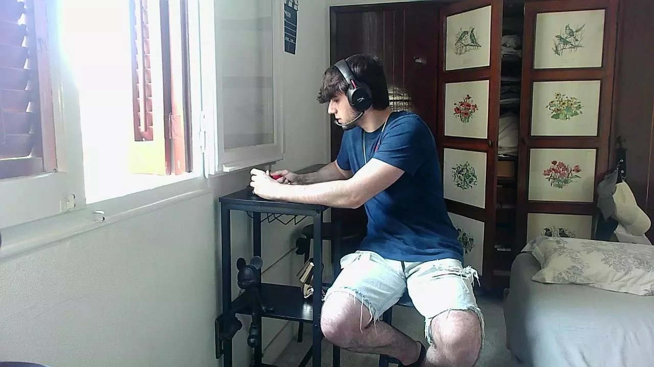 Offline thebulgueboyy on Cam4