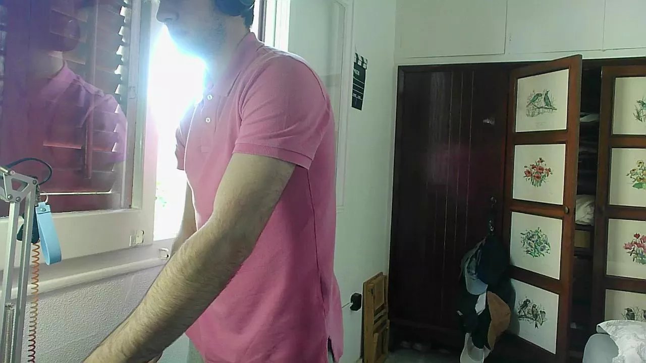 Offline thebulgueboyy on Cam4