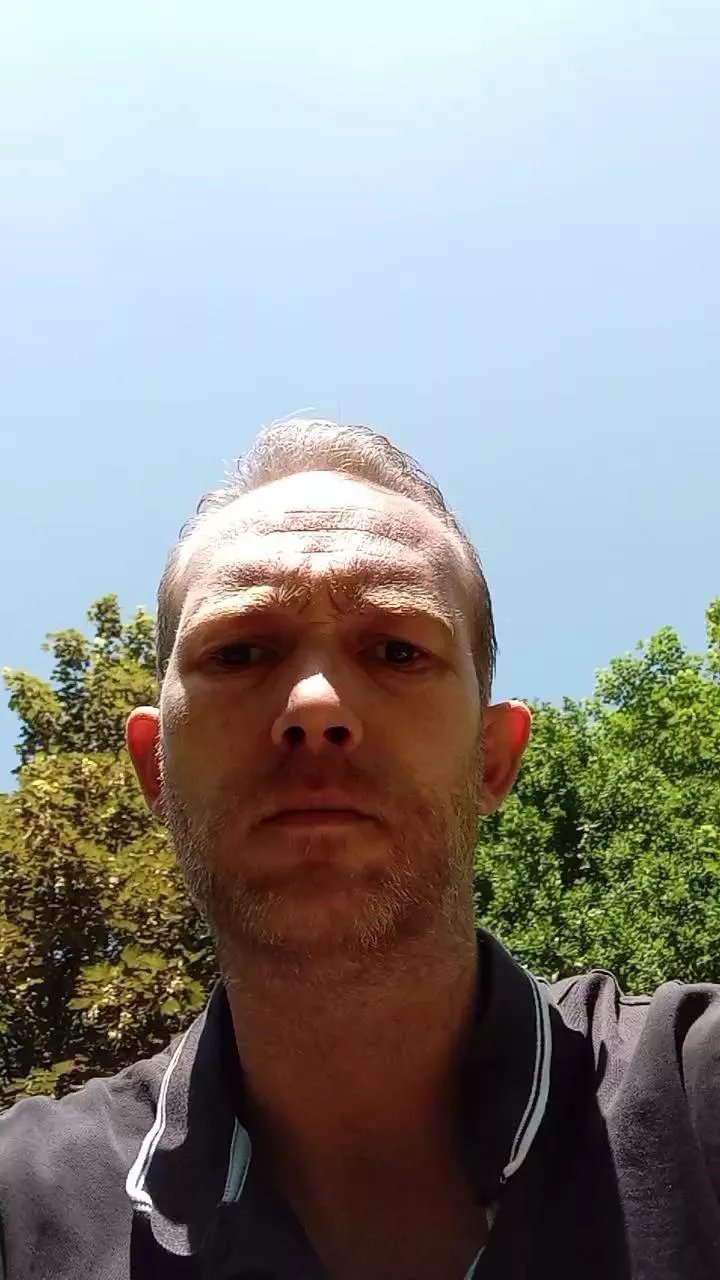 Offline Trolls37 on Cam4