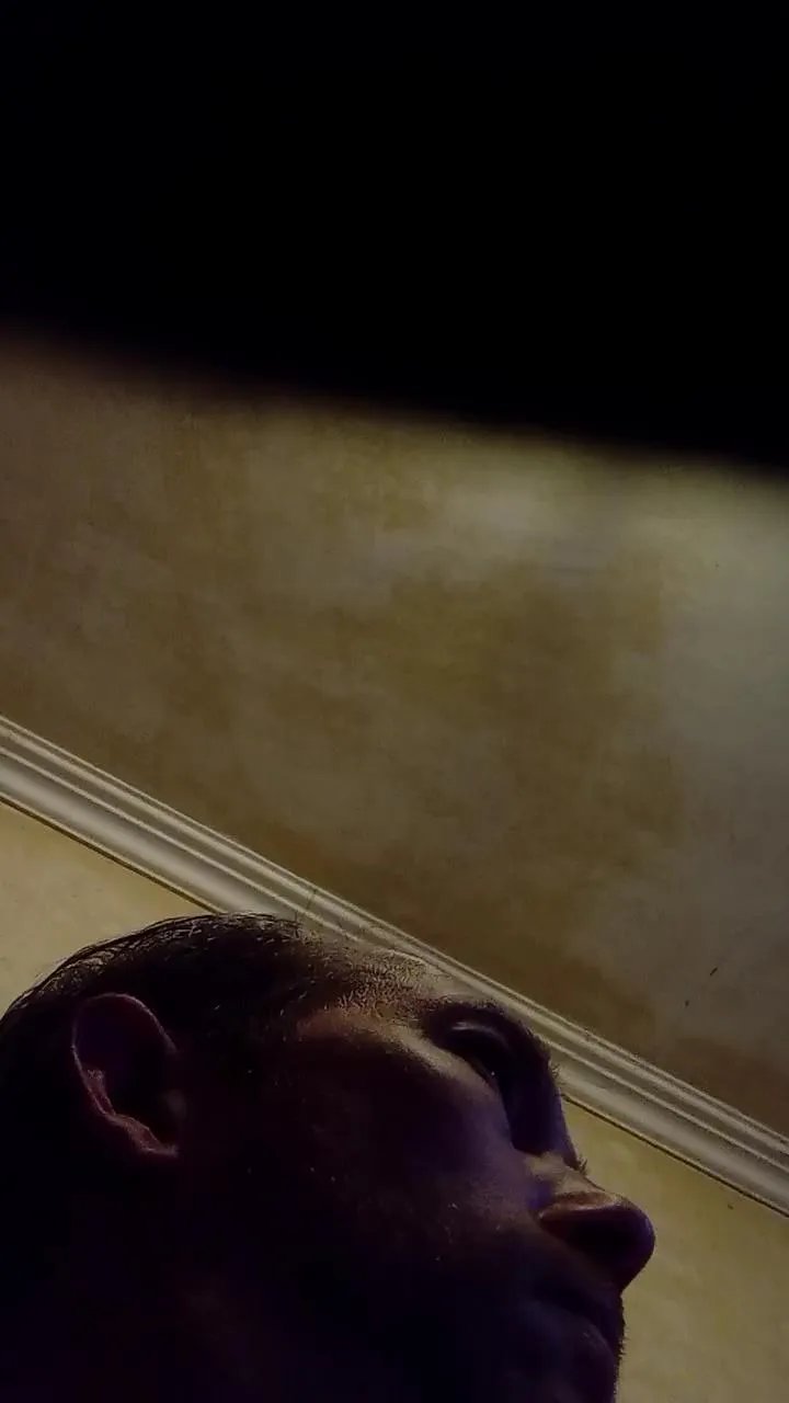 Offline Trolls37 on Cam4