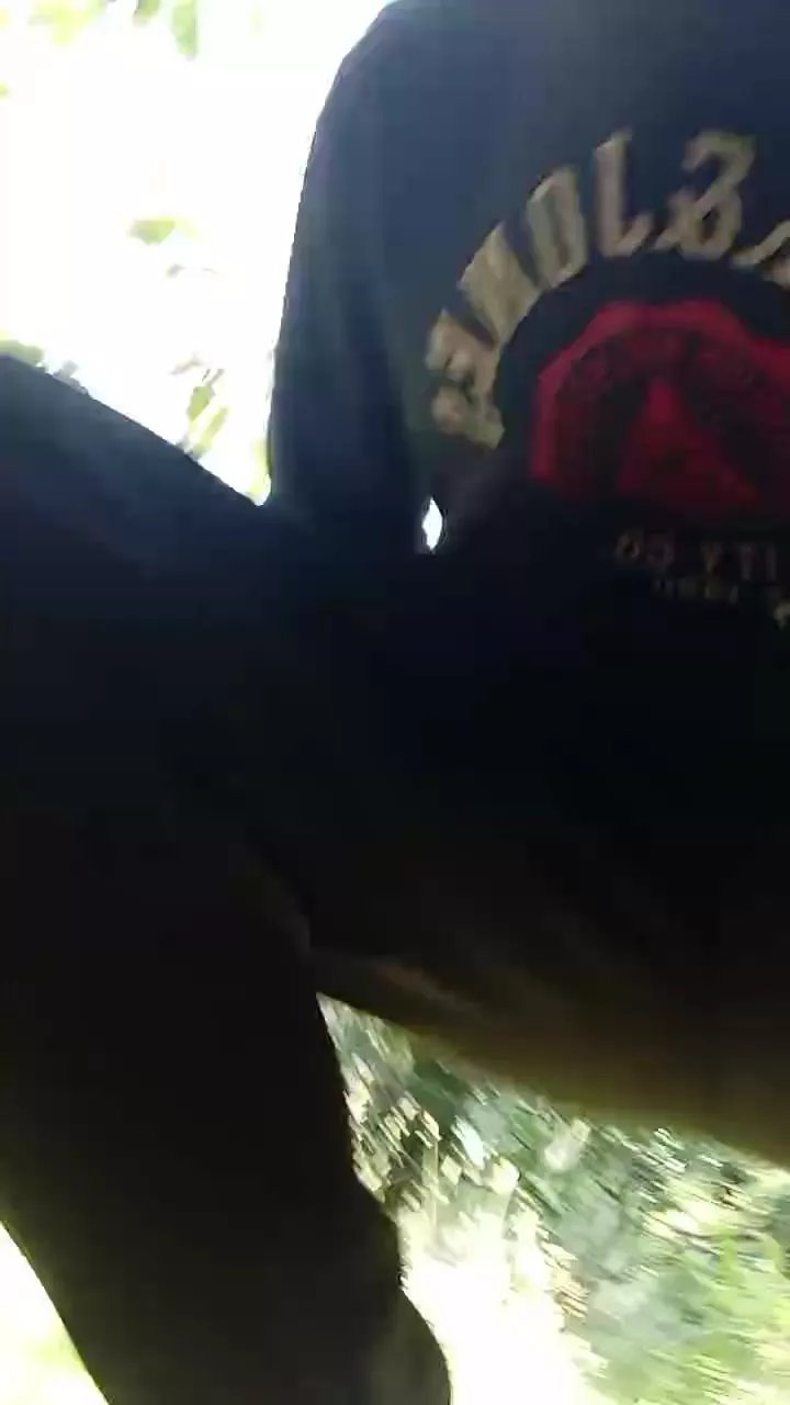 Offline Trolls37 on Cam4