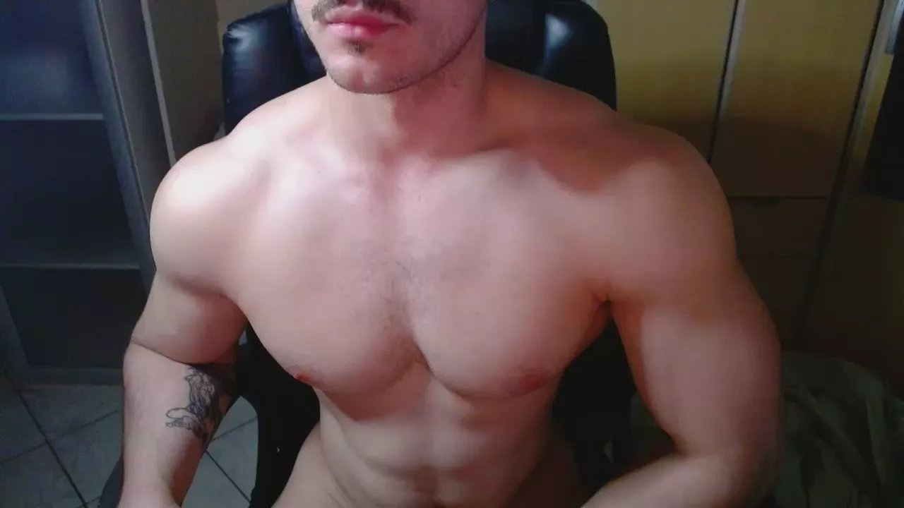 Offline vinianjinho on Cam4