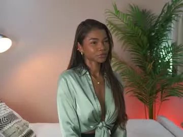 Freechat astrea_1 on Chaturbate