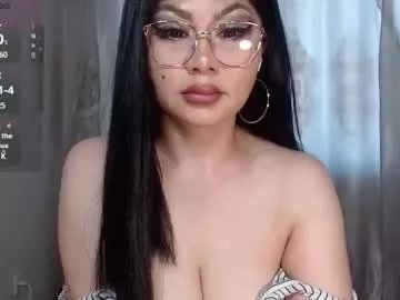 Freechat batari_giya on Chaturbate