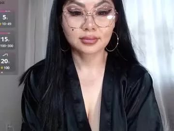 Freechat batari_giya on Chaturbate